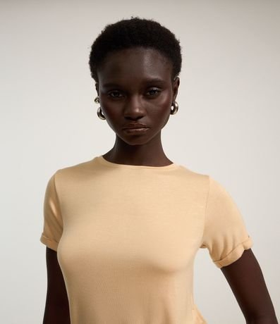 Blusa en Viscosa con Manga Plegada