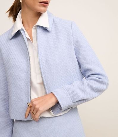 Campera corta Texturizada en Tweed con Bolsillos 4