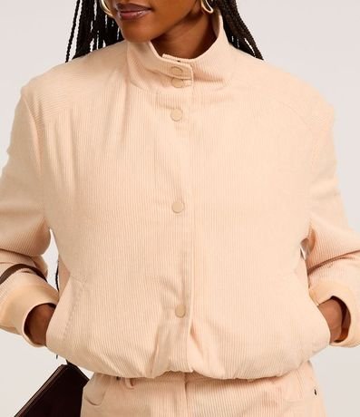 Campera Bomber en Terciopelo Cotelé con Cuello Alto 3