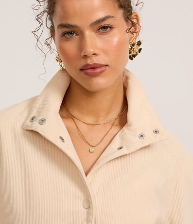 Campera Bomber en Terciopelo Cotelé con Cuello Alto 3