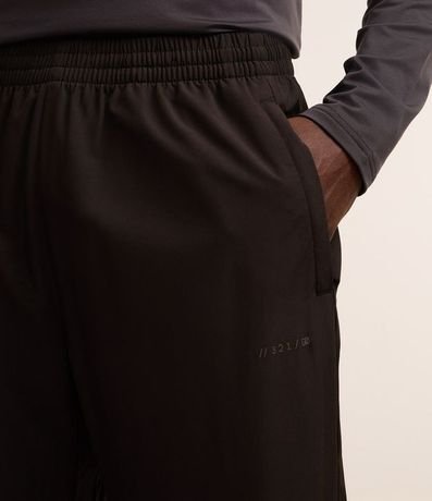 Pantalón Deportivo con Textura 3