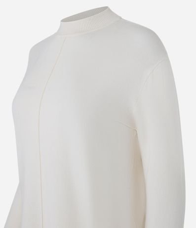 Suéter en Punto con Cuello Alto y Costura Delantera 7
