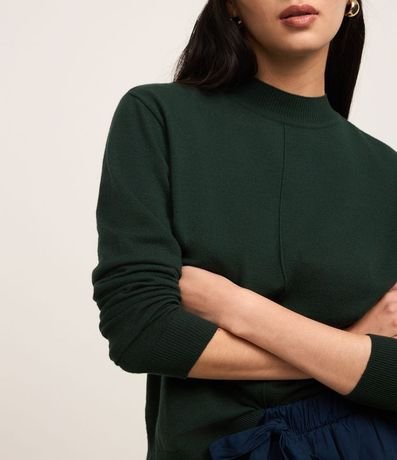 Suéter en Punto con Cuello Alto y Costura Delantera 4