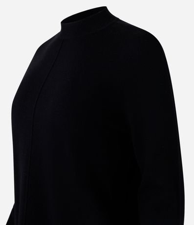 Suéter en Punto con Cuello Alto y Costura Delantera 6