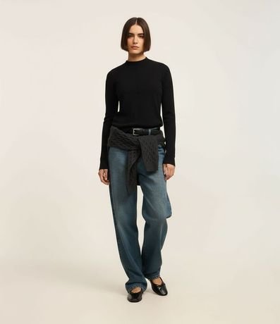 Suéter en Punto con Cuello Alto y Costura Delantera 5