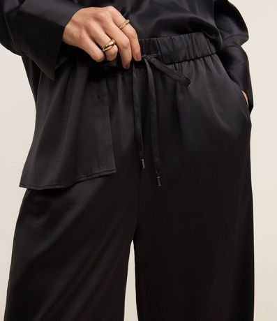 Pantalón Wide Leg Satinada con Caida Leve 5