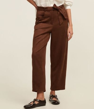 Pantalón Recto Cintura Alta en Gamuza con Cinturón de Tejido 3