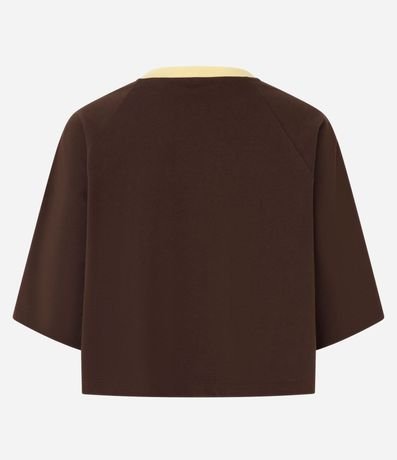 Blusa T-shirt con Detalle Contrastante y Estampa Saint Louis 2