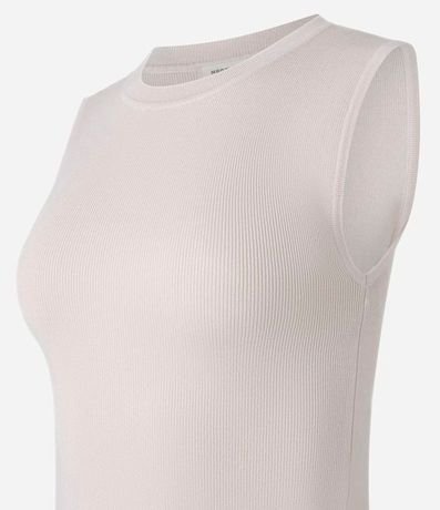 Blusa sin Manga en Punto Canelado con Cuello Redondo 7