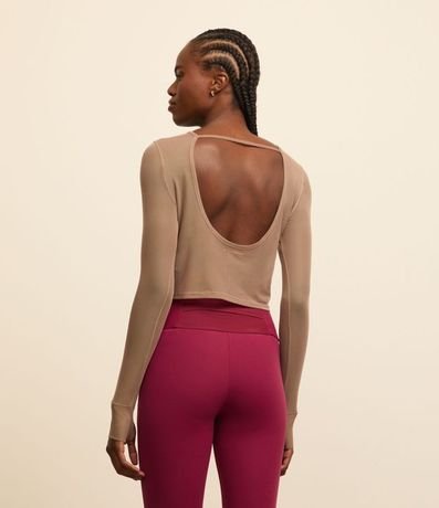 Remera Deportiva Manga Larga en Microfibra con Transparencia 3