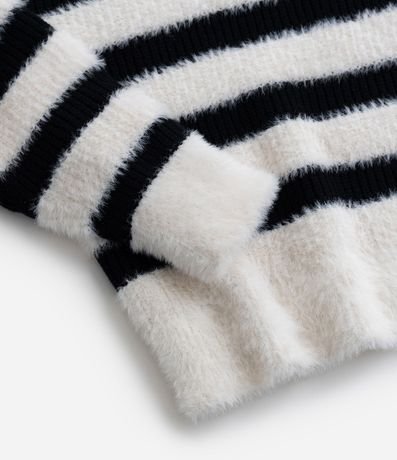 Suéter Infantil Peludito con Estampa Rayada - Talle 5 a 14 años 4