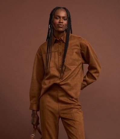 Camisa en Gamuza con Bolsillos y Botones Delanteros 4