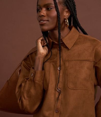 Camisa en Gamuza con Bolsillos y Botones Delanteros 5