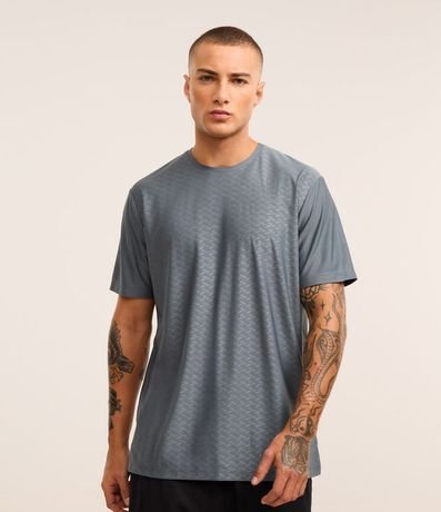 Remera Deportiva Tecnologia Dry con Estampa Heat Print Geométrica