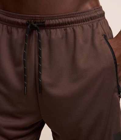 Bermuda Deportiva Texturizada con Cintura Elástica y Bolsillos con Cremallera 5