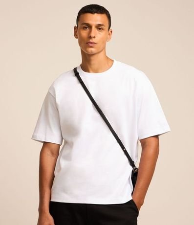 Remera Boxy en Ultra Cotton con Cuello Redondo 1