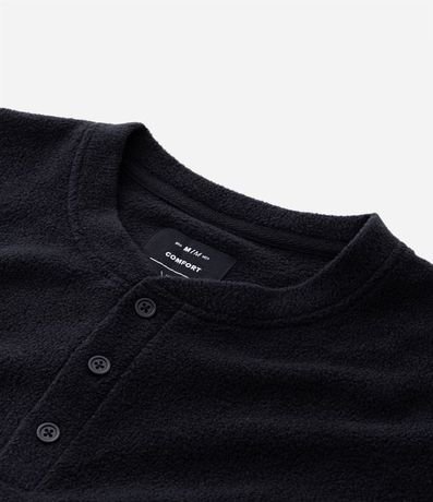 Camisa de Pijama en Plush con Botones 10