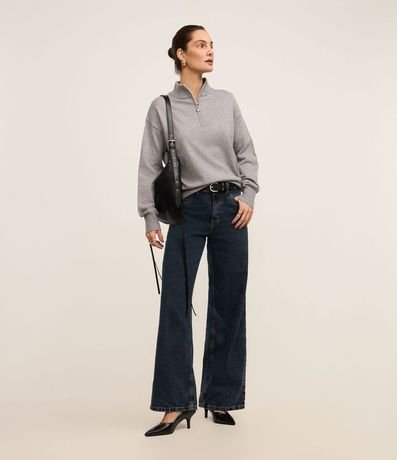 Suéter en Punto con Cremallera en Cuello Alto y Brillos Aplicados 3