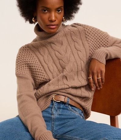 Suéter en Punto con Cuello alto y Ponto Diferenciado 6