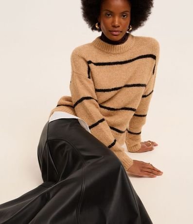 Suéter Listrado en Punto con Bajo Efecto Camisa 4