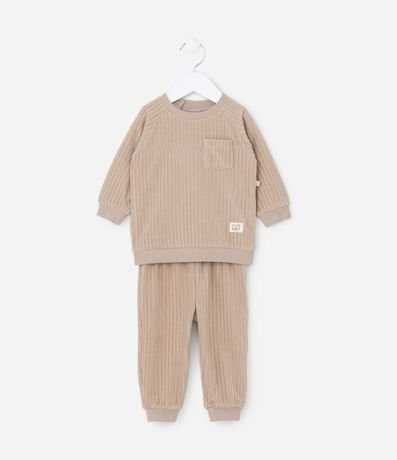 Conjunto Infantil Canelado en Plush con pequeño bolsillo - Talle 0 a 18 meses