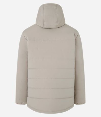 Campera Puffer con Capucha y Bolsillos Cargo 2