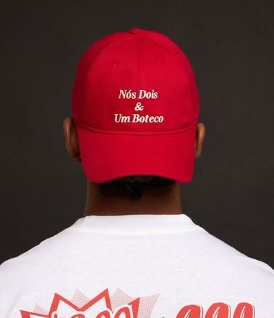 Gorra en Sarga con Estampado Nosotros Dos y Un Boteco 6