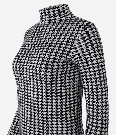 Suéter en Jacquard con Cuello Alto y Estampa de Cuadros Pied de Poule 7