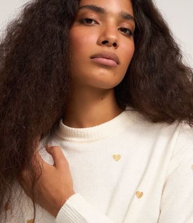 Suéter en Punto con Sisa Deslocada y Estampa Corazones 3