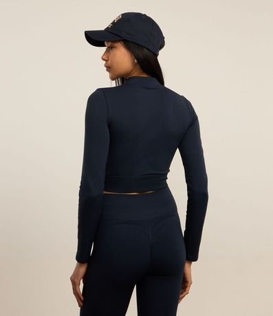 Remera Deportiva en Poliamida Seamless con Cuello Alto 4