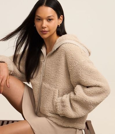 Campera Deportiva en Sherpa con Bolsillos