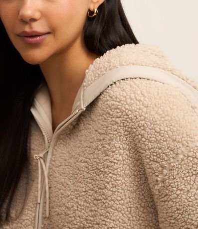 Campera Deportiva en Sherpa con Bolsillos 4