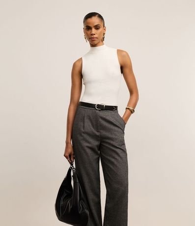 Pantalón Sastrería Reta en Polivelour con Cintura Alta 2