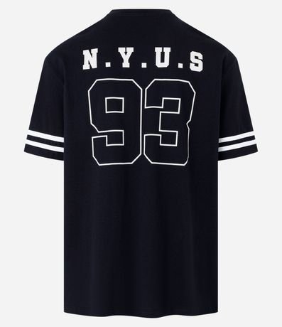 Remera Relaxed en Algodón con Rayas y Estampa NYUS 93 6