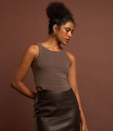 Musculosa en Rib Lavado con Bajo Asimétrico 8