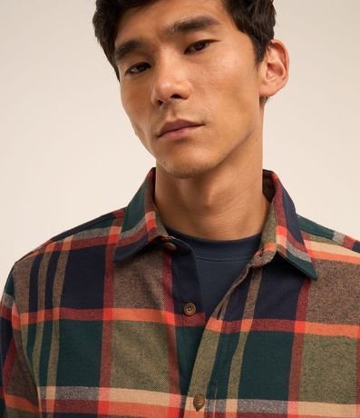 Camisa en Franela con Estampa de Cuadros 3