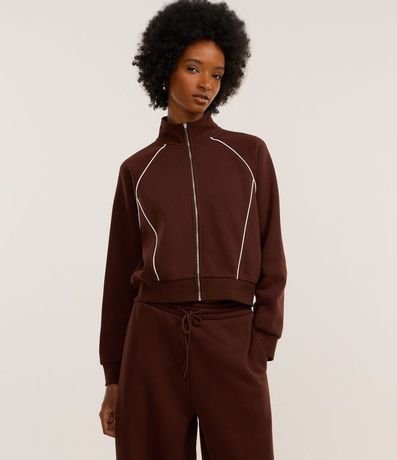 Saco Cuello Alto con Detalle Contrastante 3