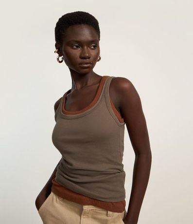 Blusa sin Manga en Rib con Escote Halter 1