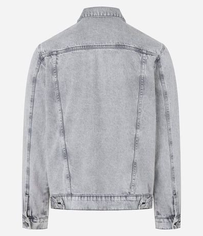 Campera Regular en Jeans Desteñido con Botones y Bolsillos en el Pecho 2