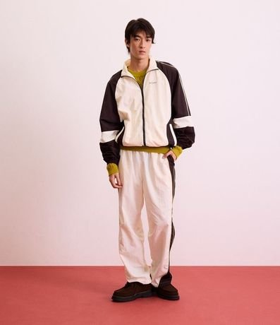 Pantalón Deportivo en Poliamida con Cintura Elástica y Detalles Contrastantes