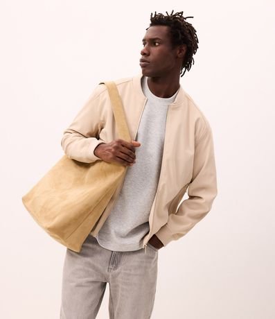 Campera con Tecnologia Repelente al Agua