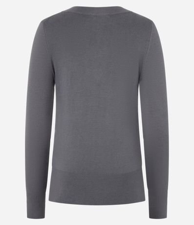 Suéter en Punto con Escote V 7