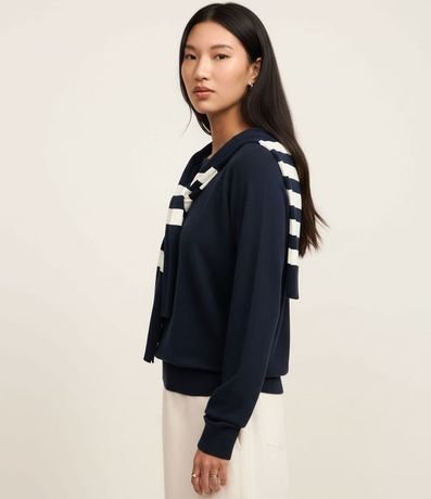 Suéter en Punto con Cuello Redondo 4