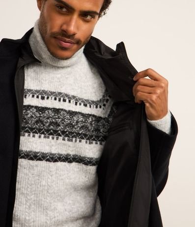 Saco Alargado con Textura y Forro Desmontable 4