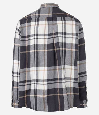 Camisa en Franela con Estampa de Cuadros y Abotonado 2