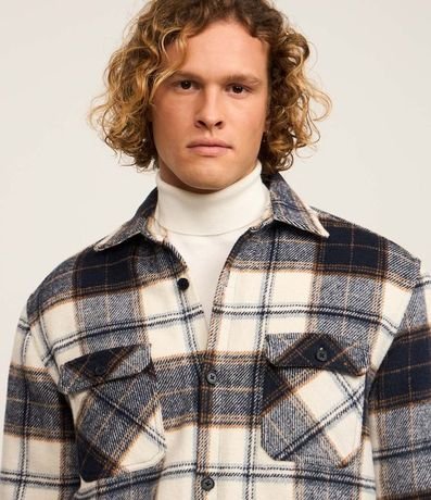 Campera Trucker en Franela con Estampa de Cuadros y Sherpa 7