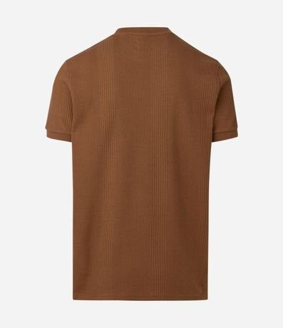Remera Regular con Cuello Redondo y Textura Vertical 6