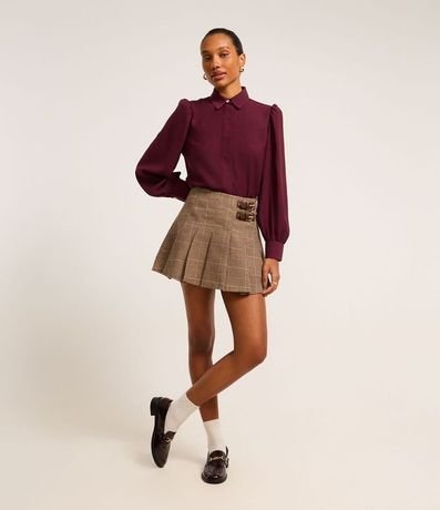 Camisa en Crepé con Botón Diferenciado y Manga Abullonada 2