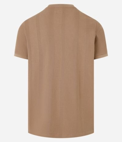 Remera Regular con Cuello Redondo y Textura Vertical 3