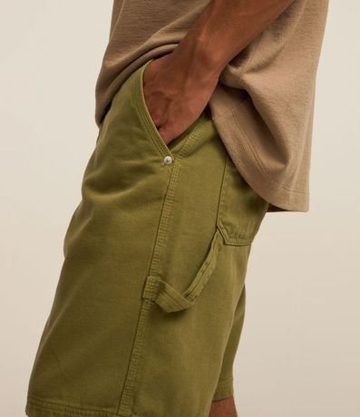 Bermuda Recta Loose en Gabardina con Tira Lateral Estilo Carpenter 5